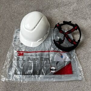 NEW 3M Pinlock Hard Hat Vented White